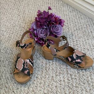 Women's Snakeskin Sandals with Block Heel, Madewell, size 6